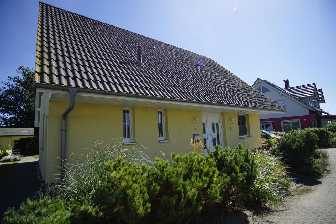 Nah Am Meer, Ruhige Lage, Gratis Nutzung Vom Ahoi Erlebnisbad Und Sauna In Sellin - Haus Inselblick Fewo 01 奥斯特巴德·哥伦 外观 照片